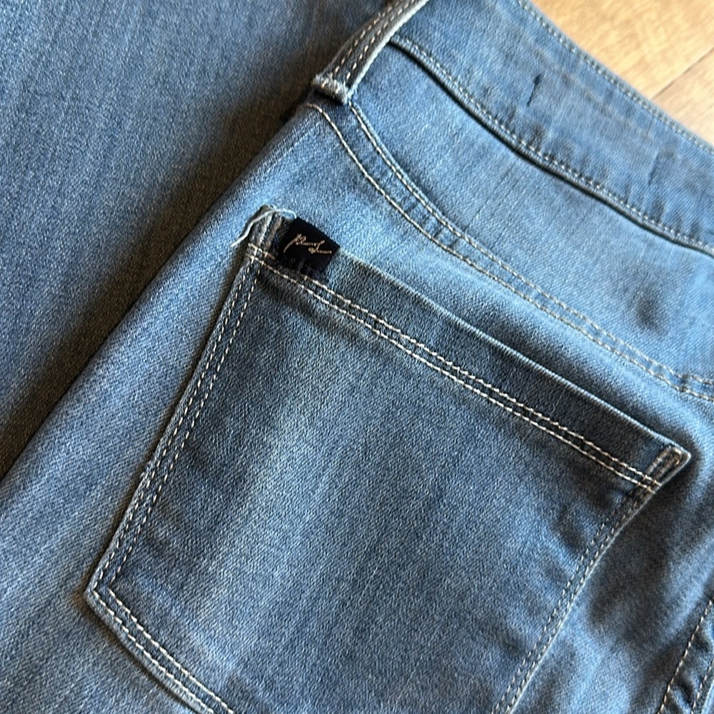 Parker Smith Felicity Flare Jeans - Picture 13 of 13